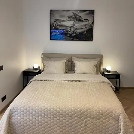 Small Perfect Place Рига